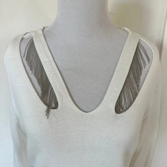 Tahari Women's Embellished
Cutout Cropped Sweatshirt Top
Ivory Large - Picture 8 of 8